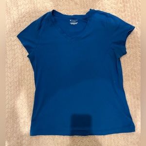 Tek Gear blue v-neck short sleeve. Size large.